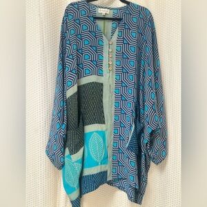 NWOT Kantha Bae Gia Split Tunic ultra lux vintage crepe sari O/S Sold Out Color